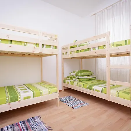 Bucur's Shelter Hostel Bucharest